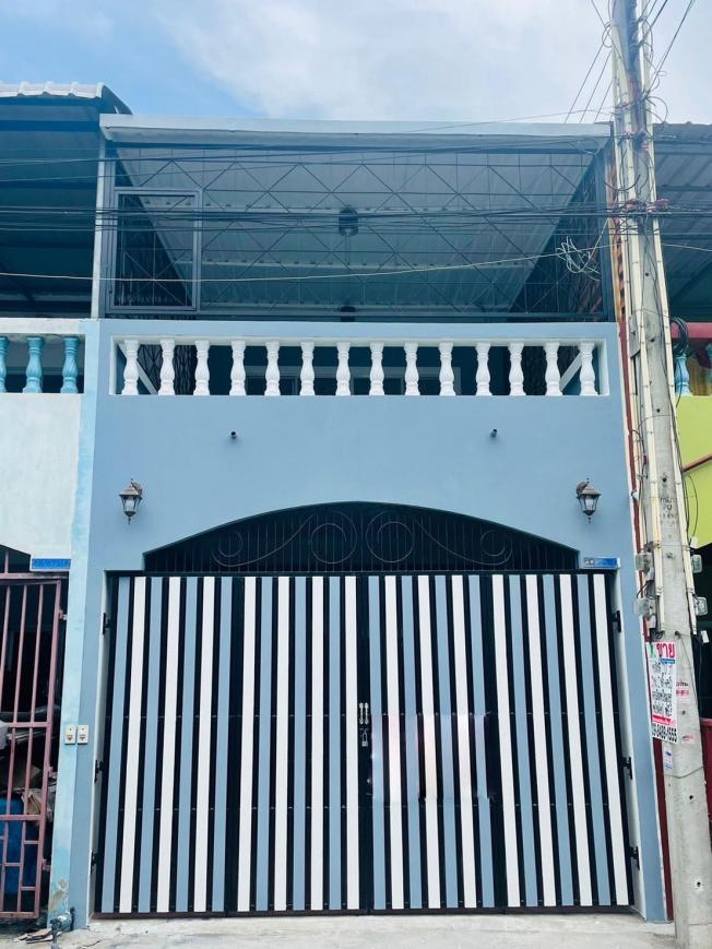 หมู่บ้านวรางทอง  เส้นตลาดลาว